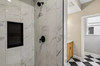 3906 Edwards Road #C, Cincinnati, OH 45209 - Photo 29