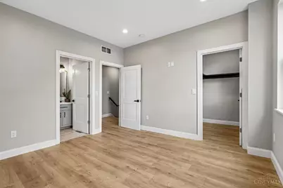 3906 Edwards Road #C, Cincinnati, OH 45209 - Photo 33