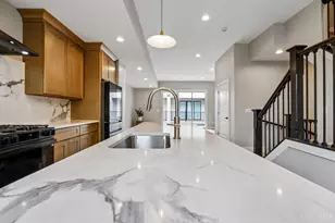 3906 Edwards Rd, Cincinnati, OH 45209 - Photo 17