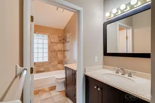 2436 Grandview Ave, Cincinnati, OH 45206 - Photo 21