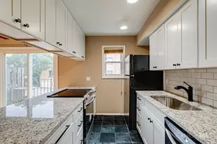 2436 Grandview Ave, Cincinnati, OH 45206 - Photo 13