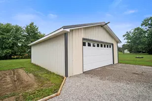 405 Bloom Dr, West Union, OH 45693 - Photo 29