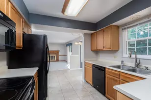 547 Hamblin Dr, Union Township, OH 45255 - Photo 13