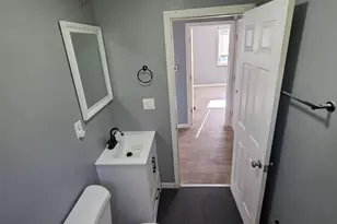8253 Royal Heights Dr, Colerain Township, OH 45239 - Photo 7