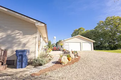 770 Brande Drive, Eaton, OH 45320 - Photo 5