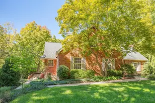 11119 Embassy Dr, Forest Park, OH 45240 - Photo 3