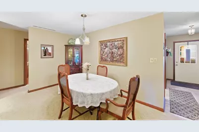 9044 Winton Road, Springfield Township, OH 45231 - Photo 9