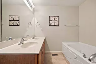 6830 Liberty Farms Ct, Liberty Township, OH 45011 - Photo 27