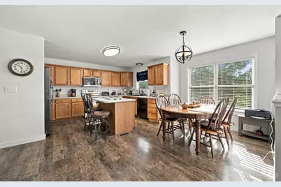 6830 Liberty Farms Court, Liberty Township, OH 45011 - Photo 11