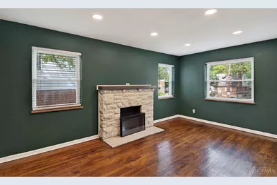 5065 Western Hills Ave, Cincinnati, OH 45238 - Photo 7