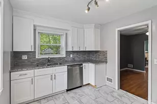 5065 Western Hills Ave, Green Township, OH 45238 - Photo 13