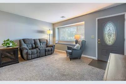 11846 Ramsdale Court, Springdale, OH 45246 - Photo 5