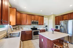 6149 Silver Wood Dr, Hamilton Township, OH 45152 - Photo 13