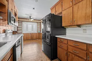 933 N High St, Hillsboro, OH 45133 - Photo 9