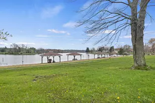 1352 Lorelei Dr, Perry Township, OH 45118 - Photo 41
