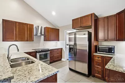 1500 Turnberry Village Drive, Centerville, OH 45458 - Photo 15