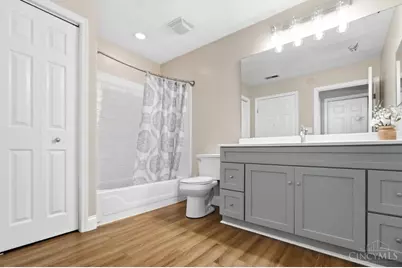 1500 Turnberry Village Drive, Centerville, OH 45458 - Photo 33
