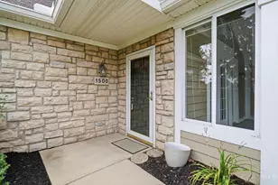 1500 Turnberry Village Dr, Washington Twp, OH 45458 - Photo 5