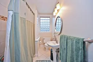4110 Twenty 8th St, Cincinnati, OH 45209 - Photo 23