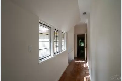 14 Garden Place, Cincinnati, OH 45208 - Photo 53