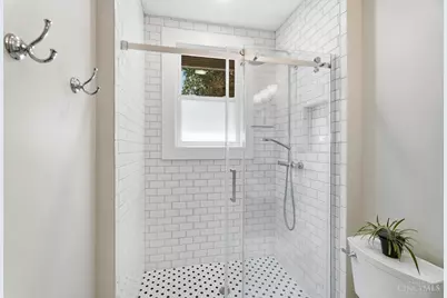 339 Thrall Street, Cincinnati, OH 45220 - Photo 27