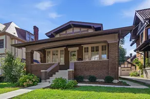 339 Thrall St, Cincinnati, OH 45220 - Photo 3