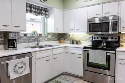 5678 Hollowview Court, Delhi Township, OH 45233 - Photo 5