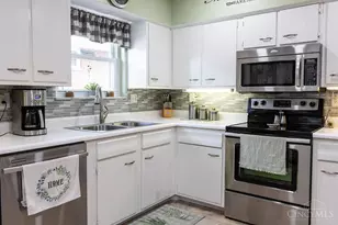 5678 Hollowview Ct, Delhi Township, OH 45233 - Photo 5