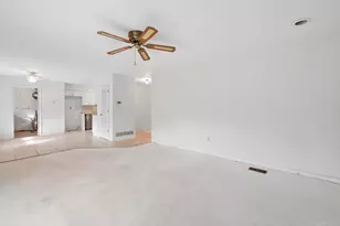 5341 Highmeadow Ln, Harrison Twp, OH 45415 - Photo 11