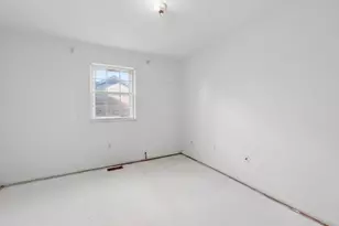 5341 Highmeadow Ln, Harrison Twp, OH 45415 - Photo 15