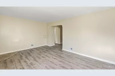 555 Greenwell Avenue, Delhi Township, OH 45238 - Photo 11