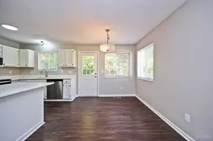 813 Allenwood Ct, Delhi Township, OH 45238 - Photo 11
