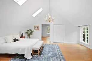 407 Lafayette Ave, Cincinnati, OH 45220 - Photo 5