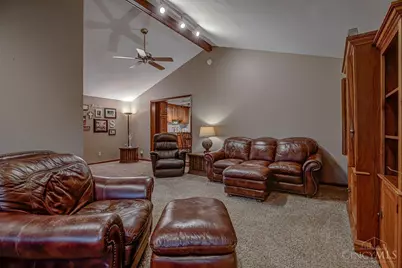 923 Beechmeadow Lane, Cincinnati, OH 45238 - Photo 15