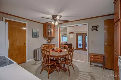 923 Beechmeadow Lane, Cincinnati, OH 45238 - Photo 11