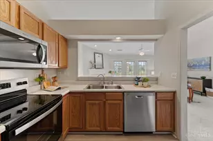 5560 Harbourwatch Way, Deerfield Township, OH 45040 - Photo 11