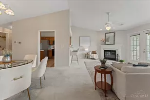 5560 Harbourwatch Way, Deerfield Township, OH 45040 - Photo 7