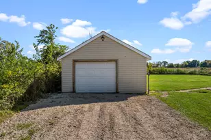 6252 St Rt 28, Clark Township, OH 45146 - Photo 5