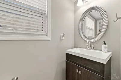 2010 Waynedale Court, Middletown, OH 45044 - Photo 7