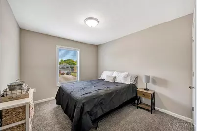 2010 Waynedale Court, Middletown, OH 45044 - Photo 15