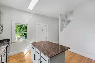 1787 Townsend St, Cincinnati, OH 45223 - Photo 3