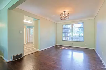 543 Compton Road, Wyoming, OH 45231 - Photo 9