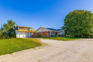 194 Hopping Ave, Peebles, OH 45660 - Photo 3