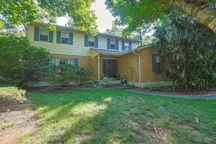 821 Briar Cove Ct, Miami Township, OH 45140 - Photo 1