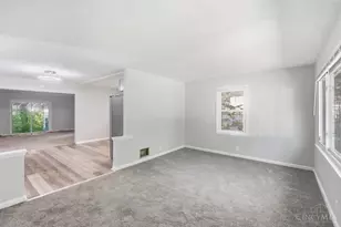 1091 Elda Ln, Cincinnati, OH 45224 - Photo 7