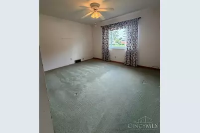 5989 Oakapple Drive, Cincinnati, OH 45248 - Photo 13