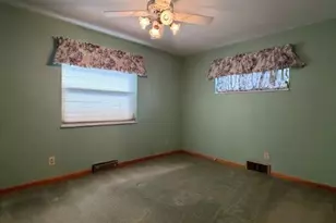 5989 Oakapple Dr, Green Township, OH 45248 - Photo 15