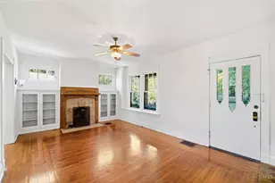 577 Evanswood Pl, Cincinnati, OH 45220 - Photo 9