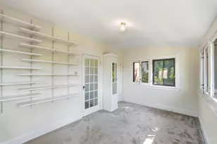 577 Evanswood Pl, Cincinnati, OH 45220 - Photo 29