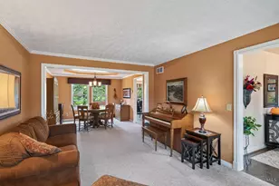 5170 Breckenridge Dr, Green Township, OH 45247 - Photo 13